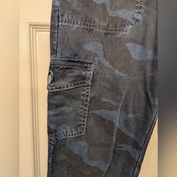 Sundry Anthropologie elastic waist Camouflage Casual cargo Pant joggers Women S - Picture 9 of 10